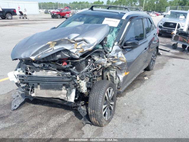 Photo 5 VIN: 3N1CP5CU2JL527579 - NISSAN KICKS 