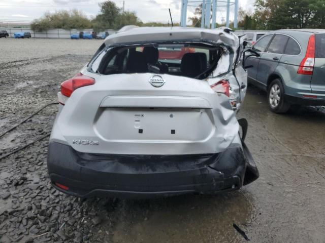 Photo 8 VIN: 3N1CP5CU2JL530675 - NISSAN KICKS S 