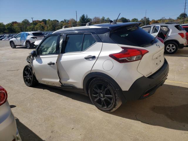 Photo 1 VIN: 3N1CP5CU2JL532880 - NISSAN KICKS 