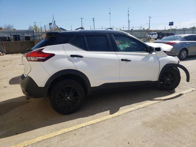 Photo 2 VIN: 3N1CP5CU2JL532880 - NISSAN KICKS 