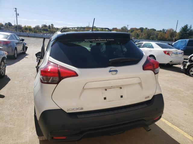 Photo 5 VIN: 3N1CP5CU2JL532880 - NISSAN KICKS 