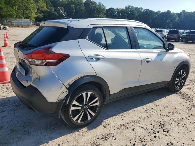 Photo 2 VIN: 3N1CP5CU2JL533088 - NISSAN KICKS S 