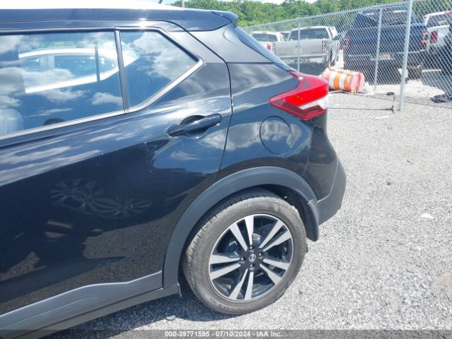 Photo 5 VIN: 3N1CP5CU2JL541689 - NISSAN KICKS 