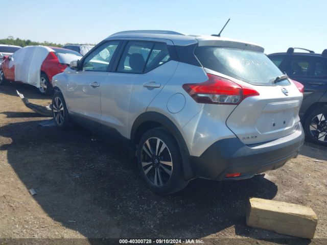 Photo 2 VIN: 3N1CP5CU2JL542034 - NISSAN KICKS 