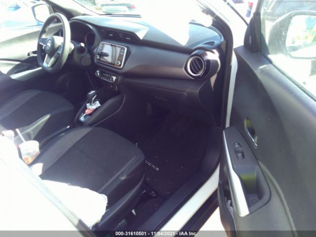 Photo 4 VIN: 3N1CP5CU2JL545080 - NISSAN KICKS 