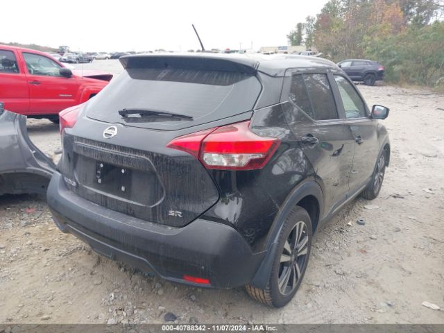 Photo 3 VIN: 3N1CP5CU2KL492995 - NISSAN KICKS 