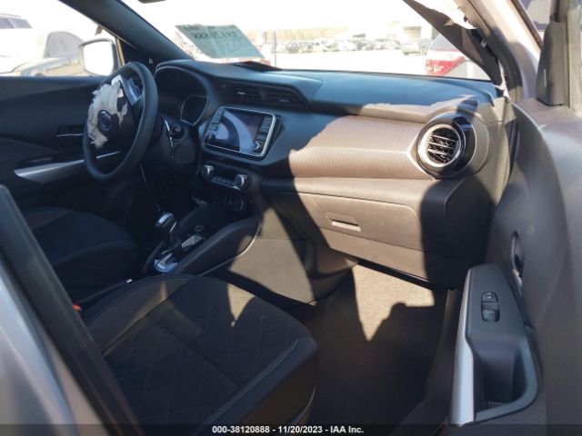 Photo 4 VIN: 3N1CP5CU2KL504160 - NISSAN KICKS 