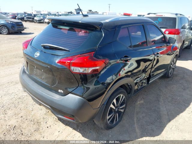 Photo 3 VIN: 3N1CP5CU2KL528359 - NISSAN KICKS 