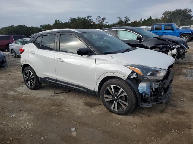 Photo 3 VIN: 3N1CP5CU2KL548398 - NISSAN KICKS S 