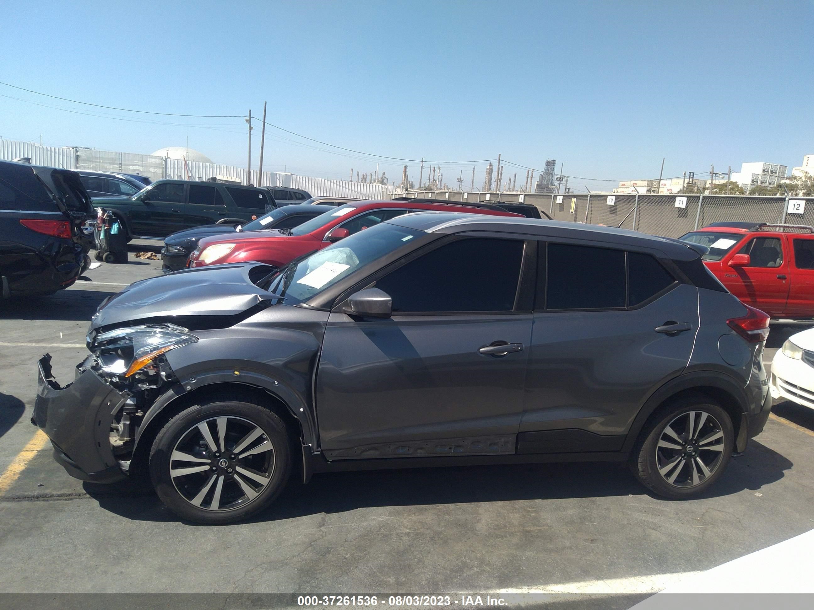 Photo 13 VIN: 3N1CP5CU3JL523623 - NISSAN KICKS 