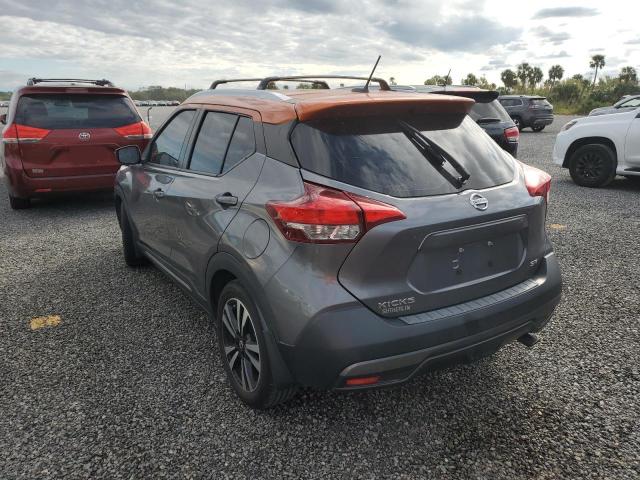 Photo 2 VIN: 3N1CP5CU3JL527932 - NISSAN KICKS S 