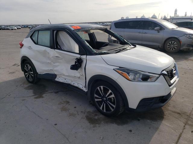 Photo 3 VIN: 3N1CP5CU3JL529051 - NISSAN KICKS S 