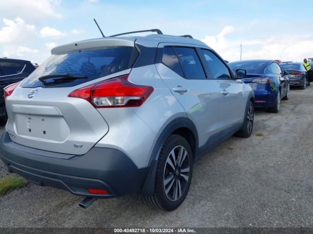 Photo 3 VIN: 3N1CP5CU3JL538431 - NISSAN KICKS 