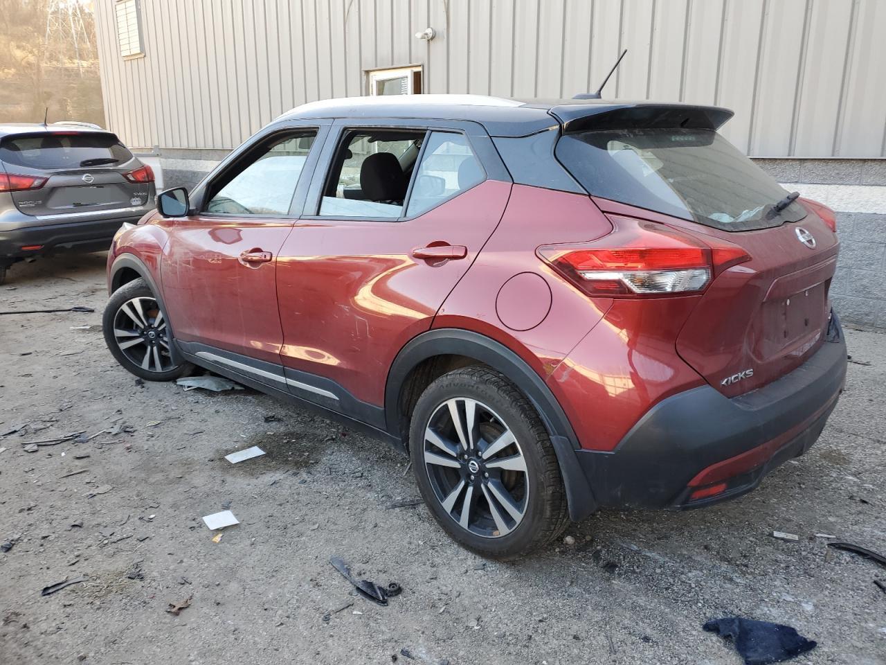 Photo 1 VIN: 3N1CP5CU3JL546853 - NISSAN KICKS 