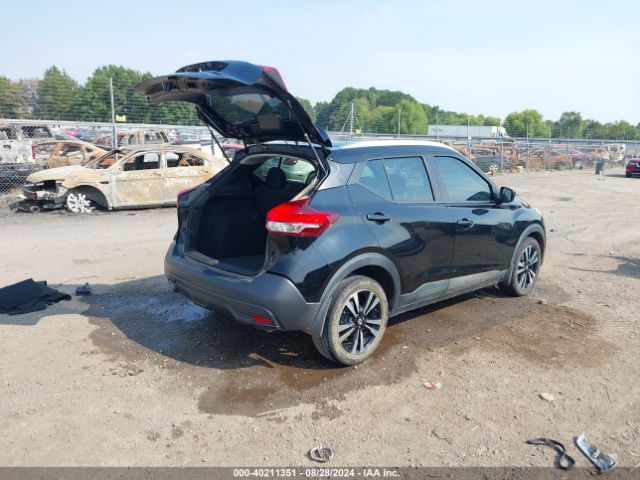 Photo 3 VIN: 3N1CP5CU3KL482413 - NISSAN KICKS 