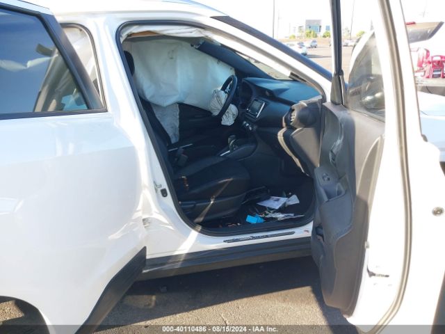 Photo 4 VIN: 3N1CP5CU3KL504782 - NISSAN KICKS 