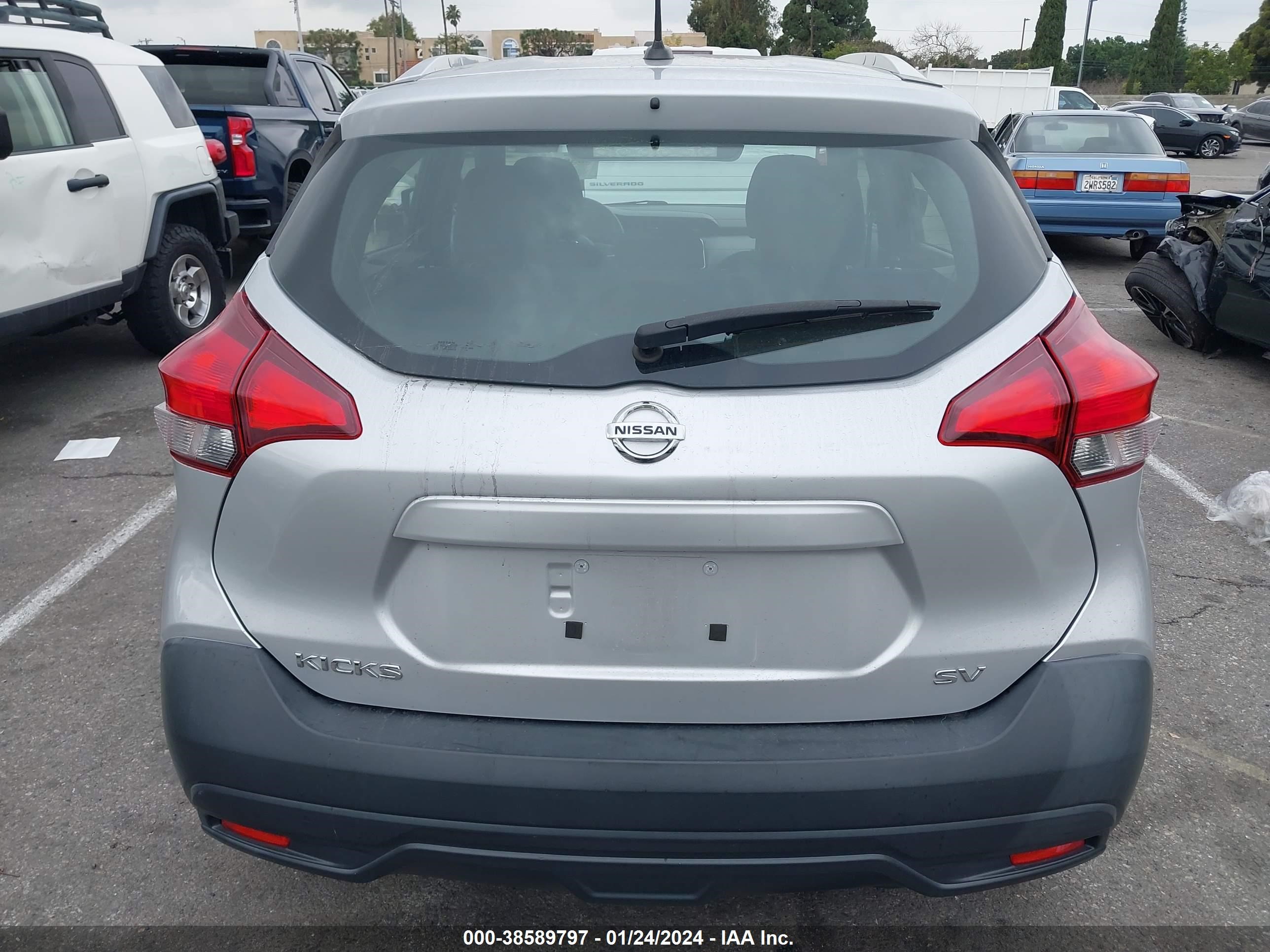 Photo 15 VIN: 3N1CP5CU3KL509769 - NISSAN KICKS 