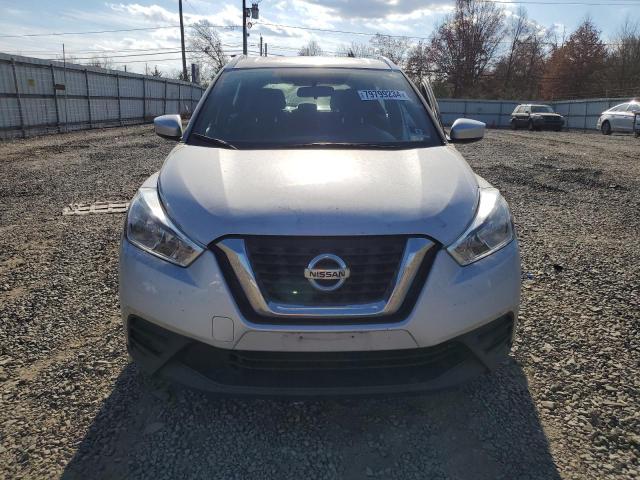 Photo 4 VIN: 3N1CP5CU3KL512512 - NISSAN KICKS S 