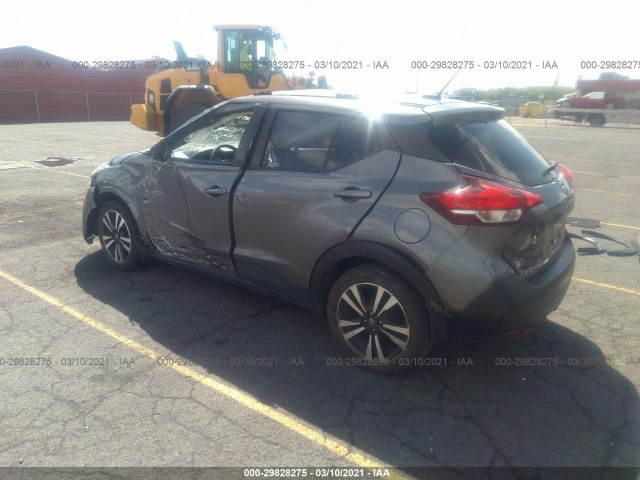 Photo 2 VIN: 3N1CP5CU4JL508497 - NISSAN KICKS 