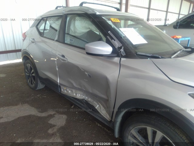 Photo 5 VIN: 3N1CP5CU4JL509567 - NISSAN KICKS 