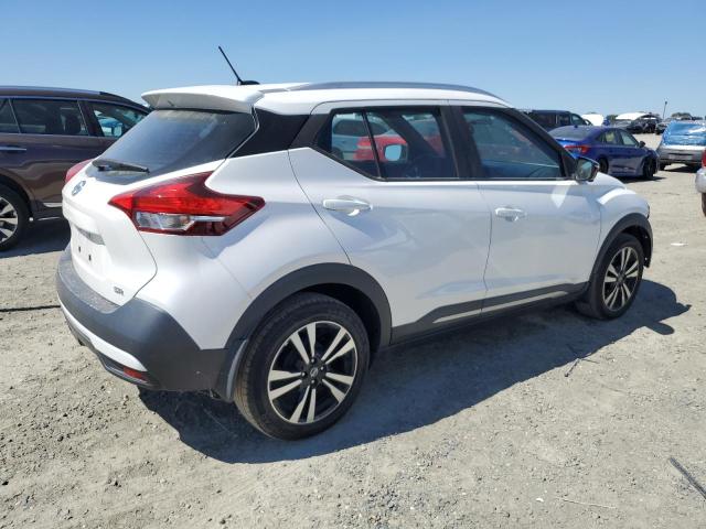 Photo 2 VIN: 3N1CP5CU4JL514204 - NISSAN KICKS S 