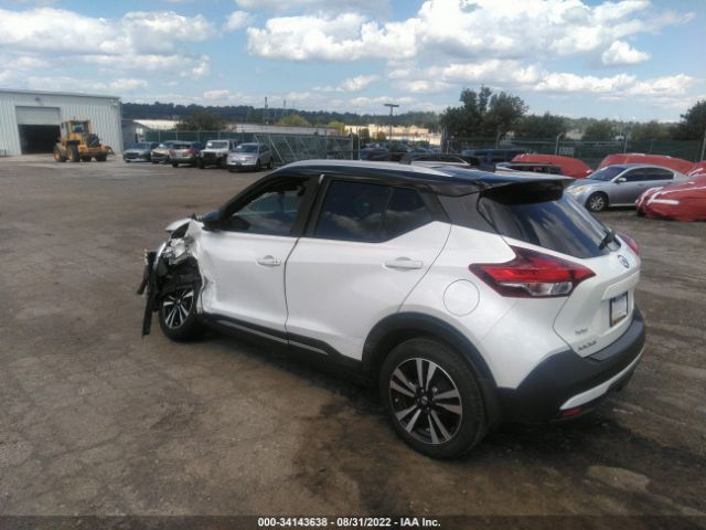 Photo 2 VIN: 3N1CP5CU4JL523078 - NISSAN KICKS 