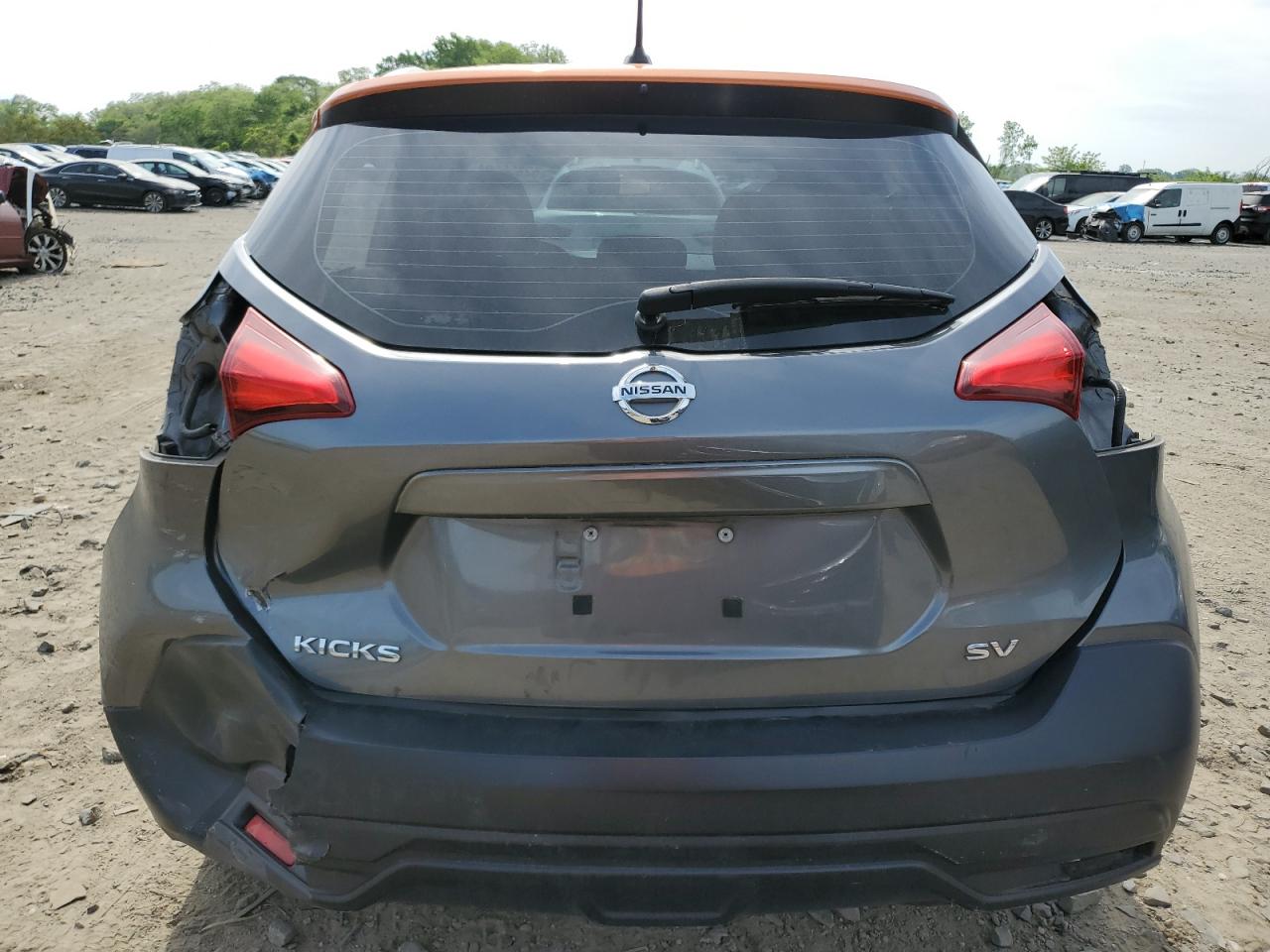 Photo 5 VIN: 3N1CP5CU4JL527311 - NISSAN KICKS 