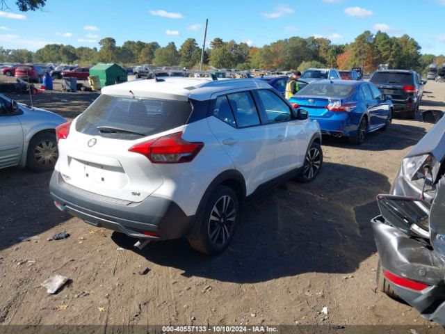 Photo 3 VIN: 3N1CP5CU4KL481710 - NISSAN KICKS 