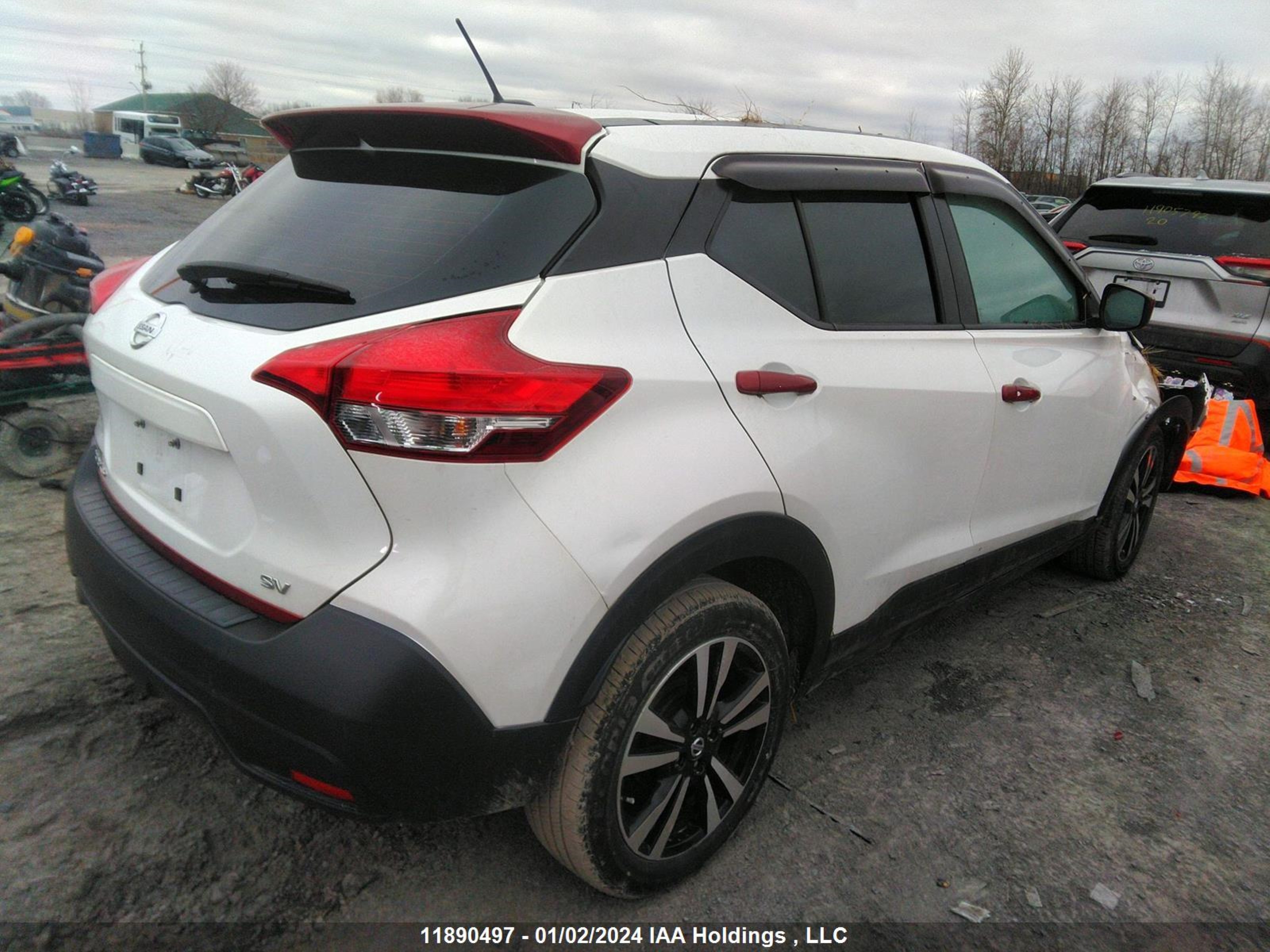 Photo 3 VIN: 3N1CP5CU4KL499530 - NISSAN KICKS 