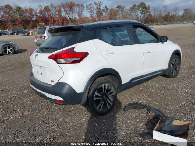 Photo 3 VIN: 3N1CP5CU4KL540187 - NISSAN KICKS 