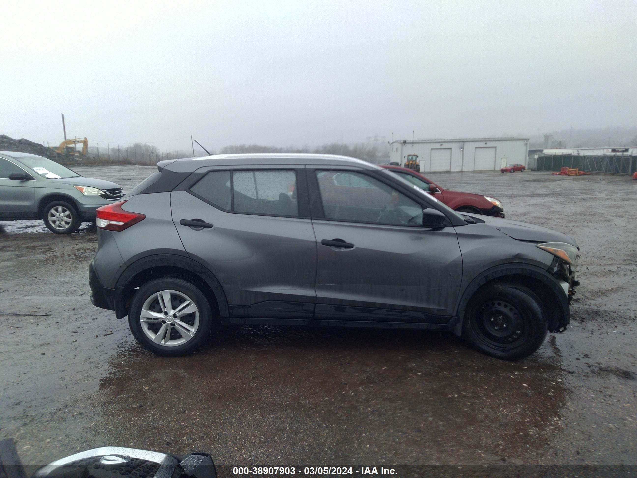 Photo 13 VIN: 3N1CP5CU4KL543686 - NISSAN KICKS 