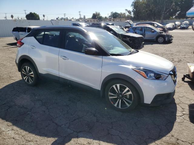 Photo 3 VIN: 3N1CP5CU5JL516253 - NISSAN KICKS S 