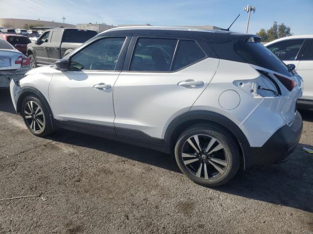 Photo 1 VIN: 3N1CP5CU5JL528371 - NISSAN KICKS S 