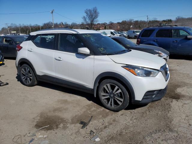 Photo 3 VIN: 3N1CP5CU5JL532324 - NISSAN KICKS S 