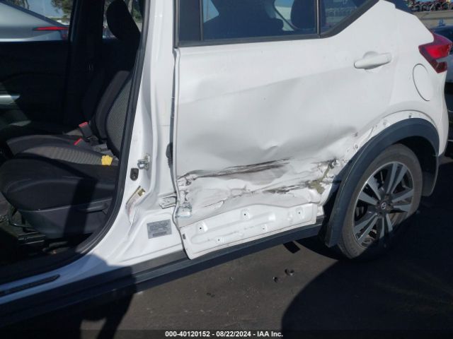 Photo 5 VIN: 3N1CP5CU5JL536972 - NISSAN KICKS 