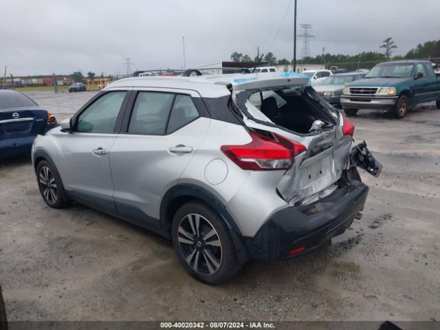 Photo 2 VIN: 3N1CP5CU5JL538141 - NISSAN KICKS 