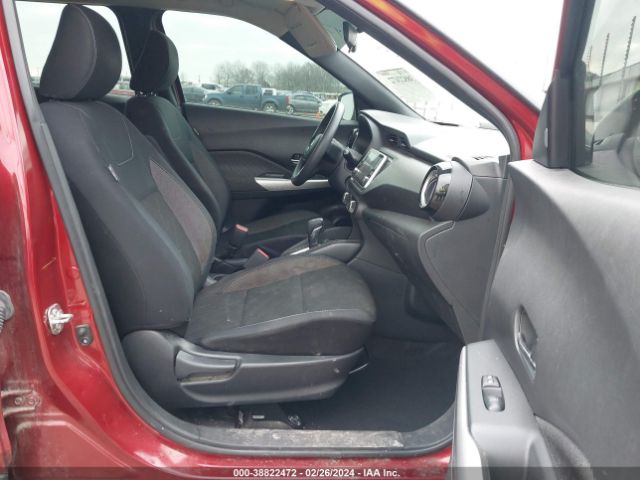 Photo 4 VIN: 3N1CP5CU5JL541864 - NISSAN KICKS 