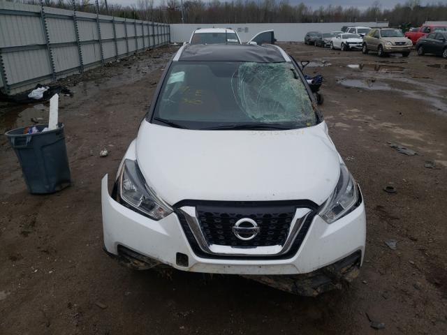 Photo 9 VIN: 3N1CP5CU5KL516755 - NISSAN KICKS S 