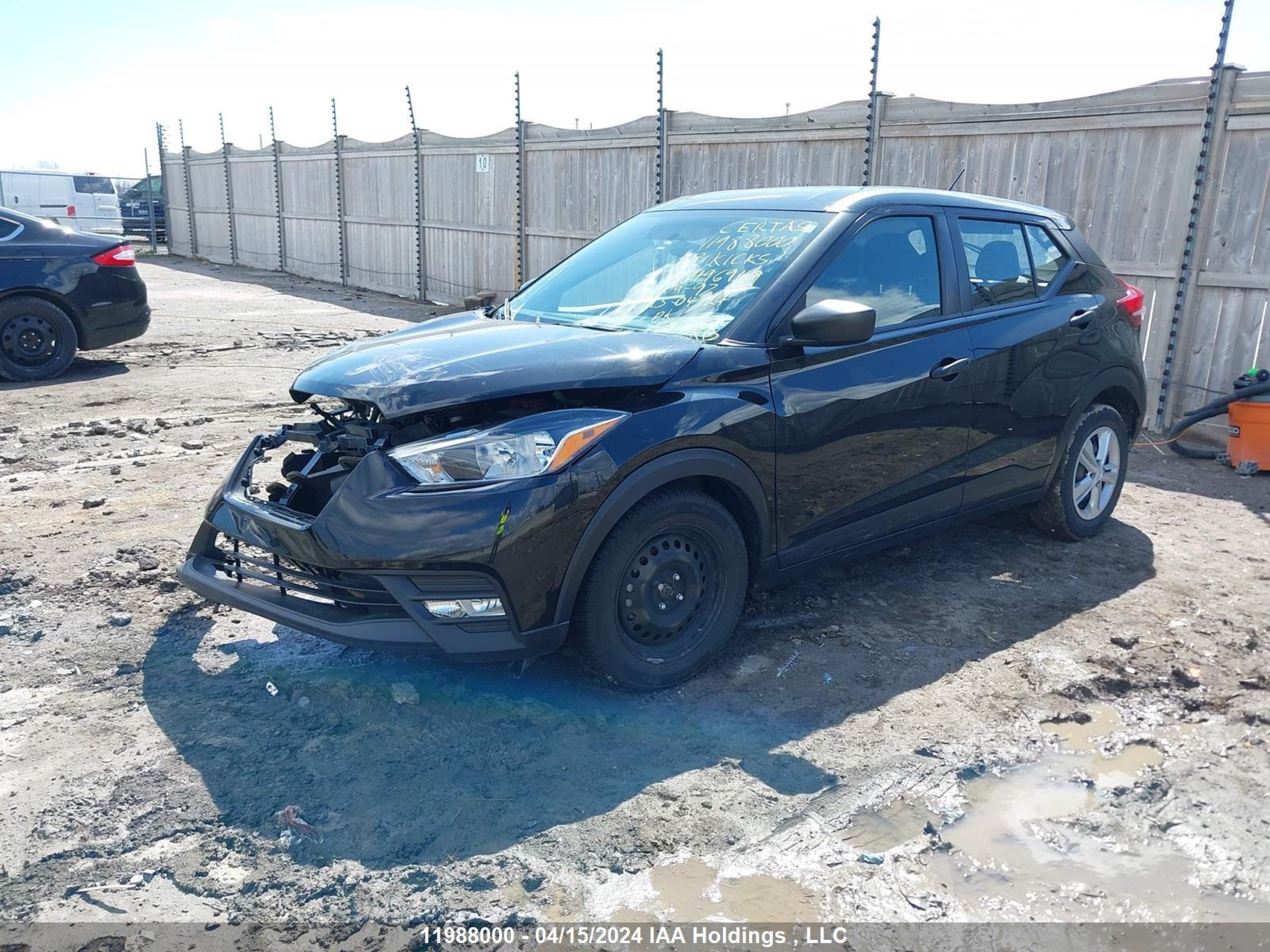 Photo 1 VIN: 3N1CP5CU6JL496949 - NISSAN KICKS 