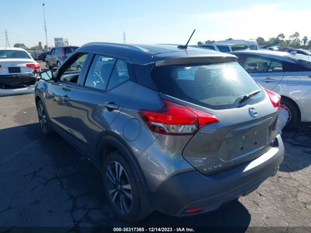 Photo 2 VIN: 3N1CP5CU6JL505522 - NISSAN KICKS 