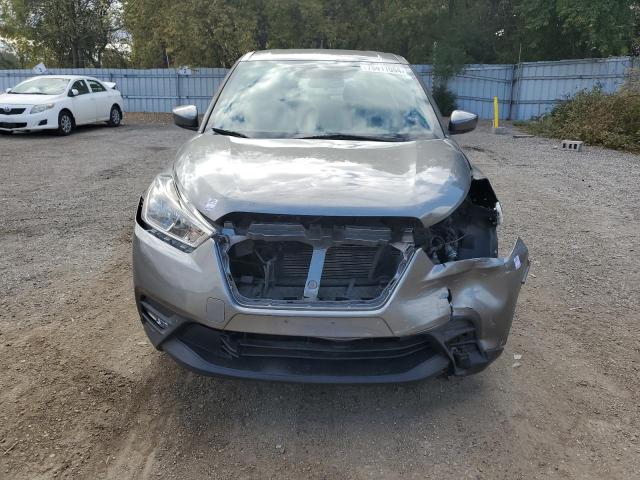 Photo 4 VIN: 3N1CP5CU6JL519985 - NISSAN KICKS S 