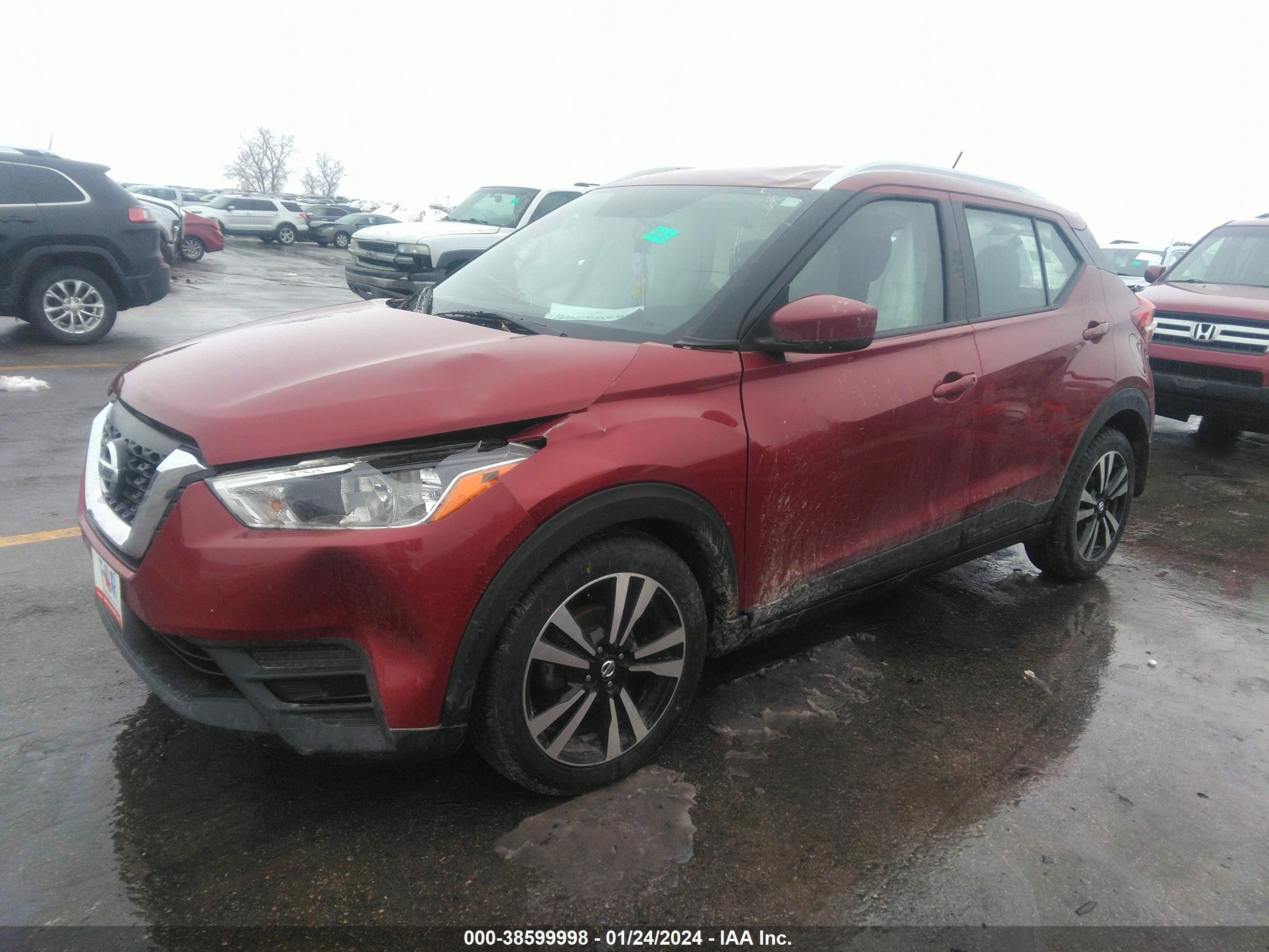 Photo 1 VIN: 3N1CP5CU6JL520019 - NISSAN KICKS 