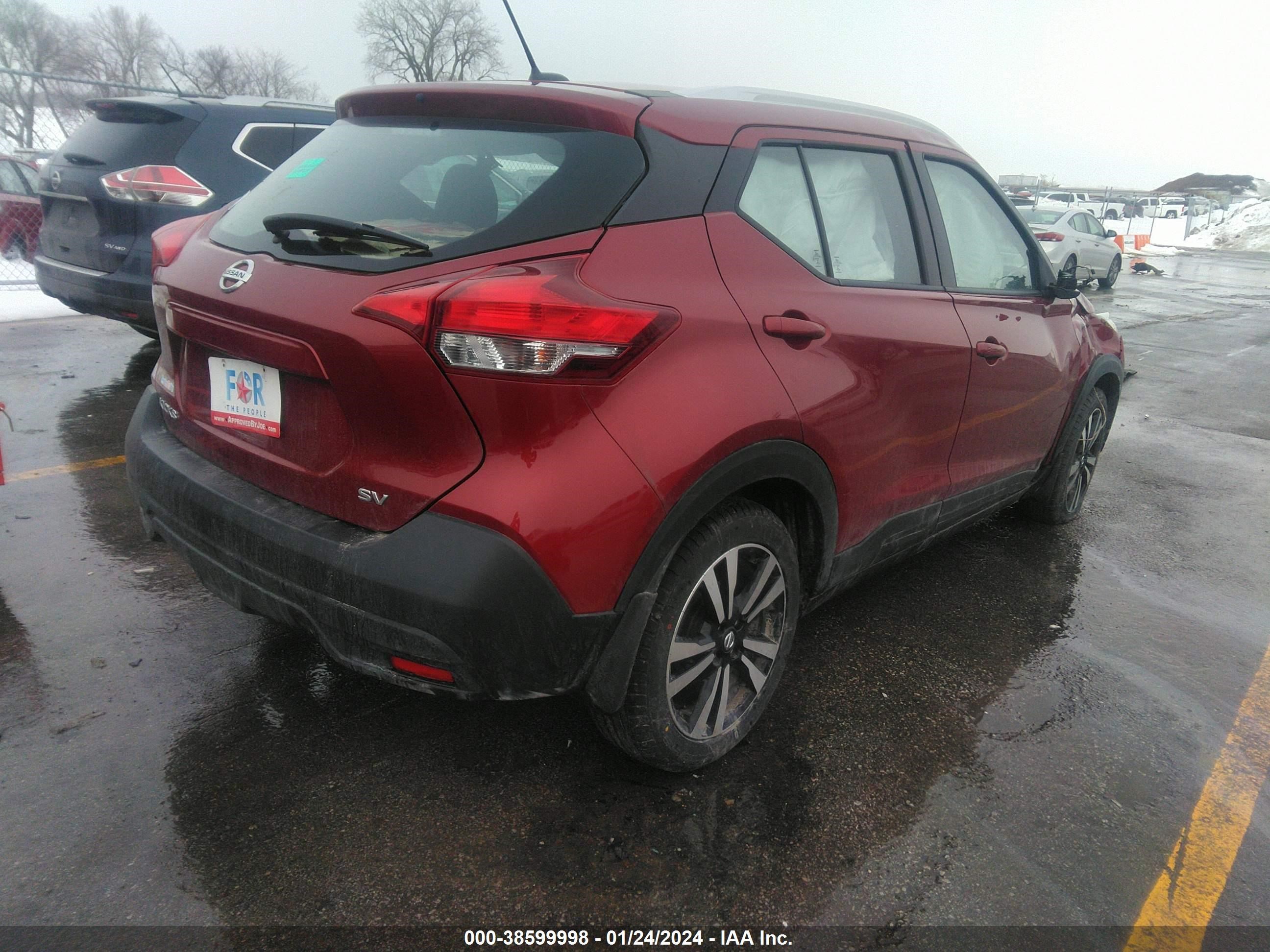 Photo 3 VIN: 3N1CP5CU6JL520019 - NISSAN KICKS 