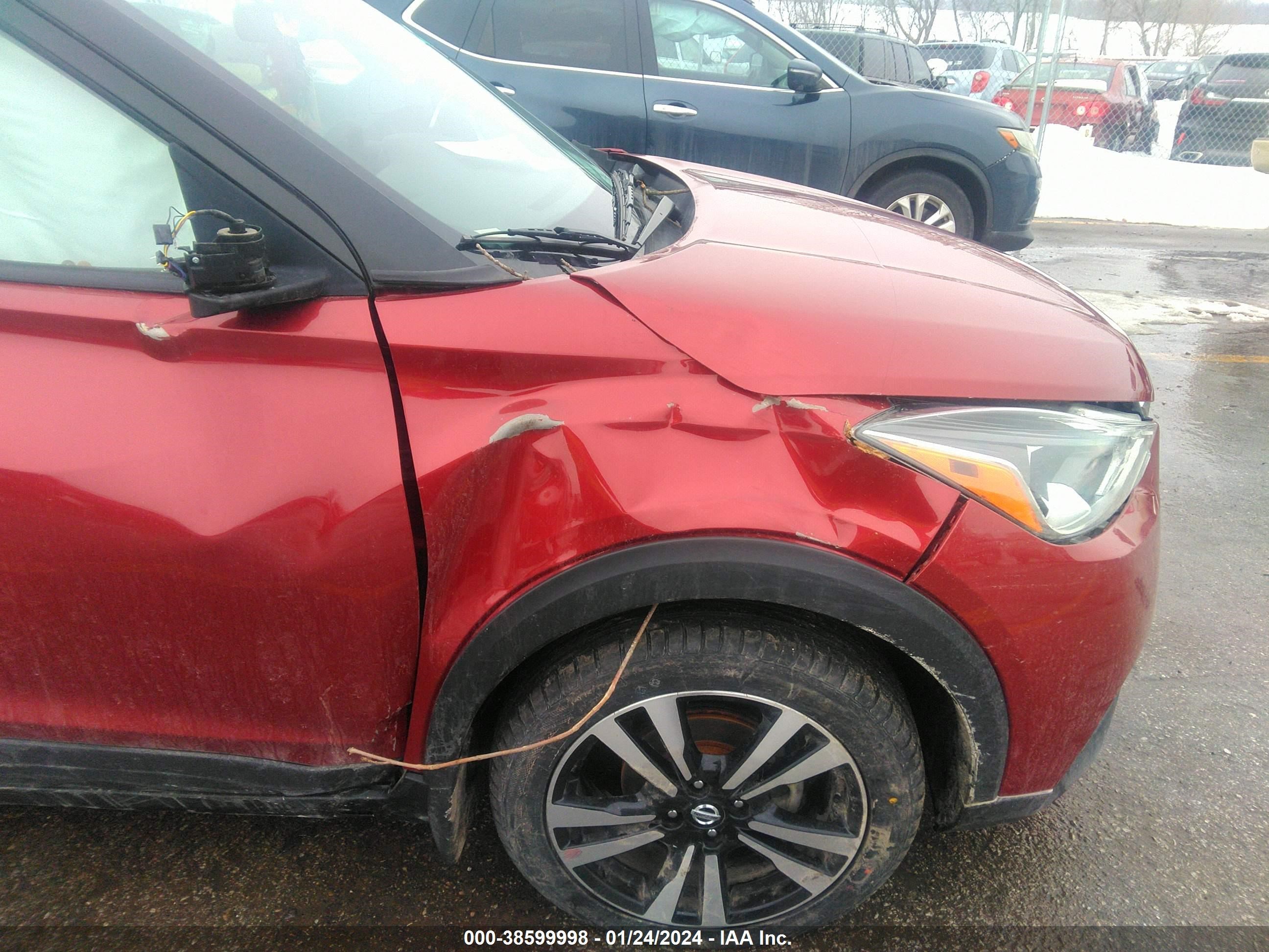 Photo 5 VIN: 3N1CP5CU6JL520019 - NISSAN KICKS 