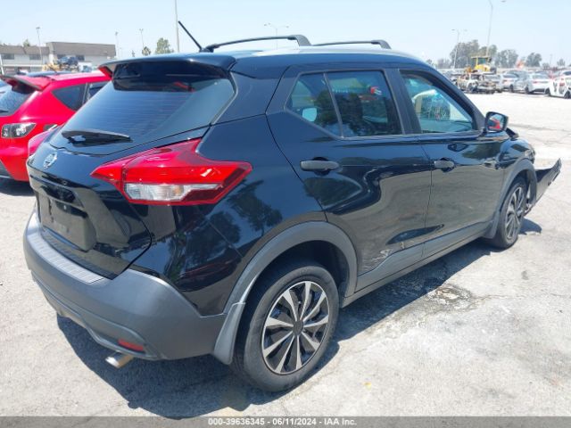 Photo 3 VIN: 3N1CP5CU6JL521669 - NISSAN KICKS 