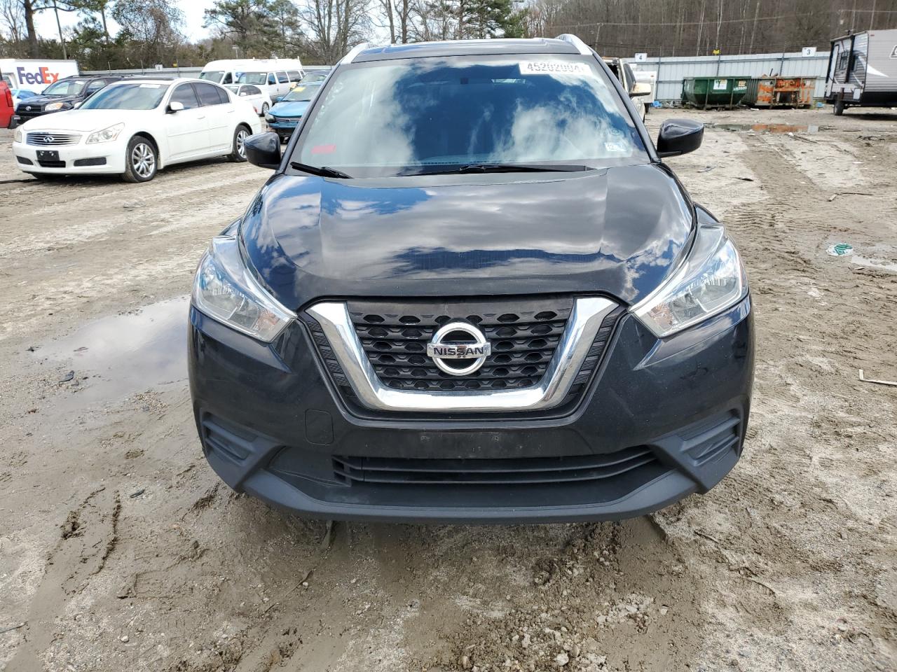 Photo 4 VIN: 3N1CP5CU6JL533160 - NISSAN KICKS 