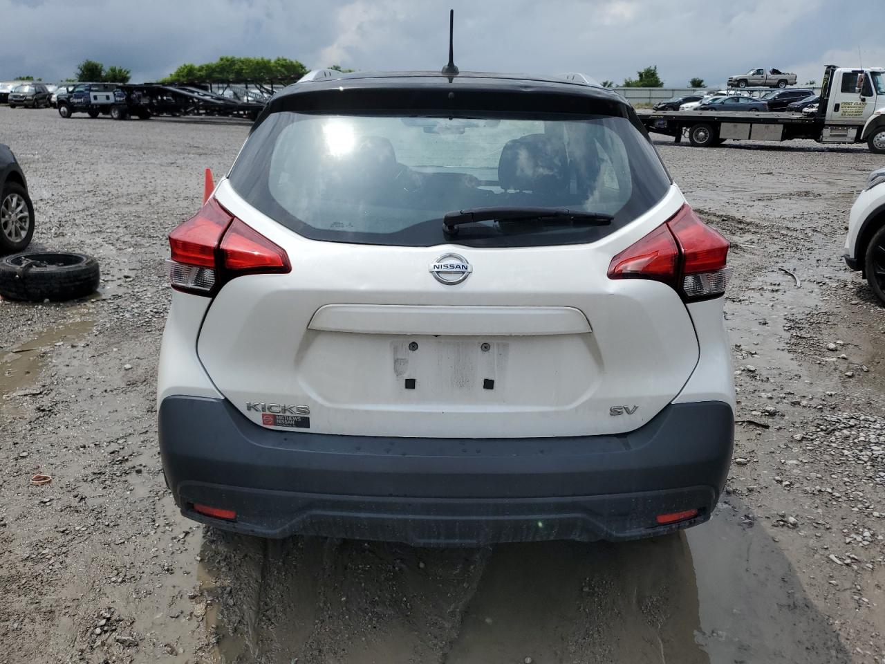 Photo 5 VIN: 3N1CP5CU6JL544949 - NISSAN KICKS 