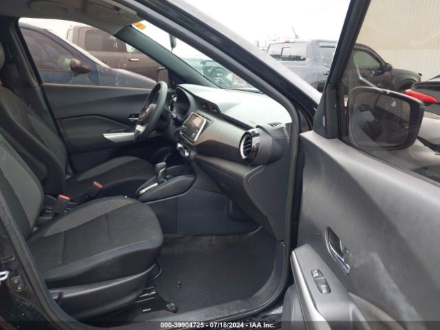 Photo 4 VIN: 3N1CP5CU6JL545714 - NISSAN KICKS 