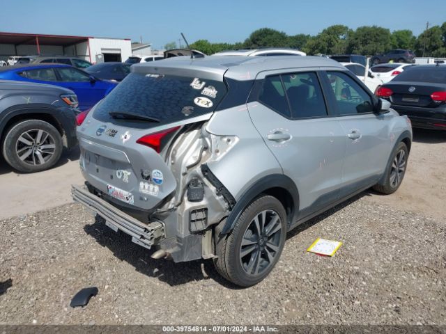 Photo 3 VIN: 3N1CP5CU6KL482373 - NISSAN KICKS 