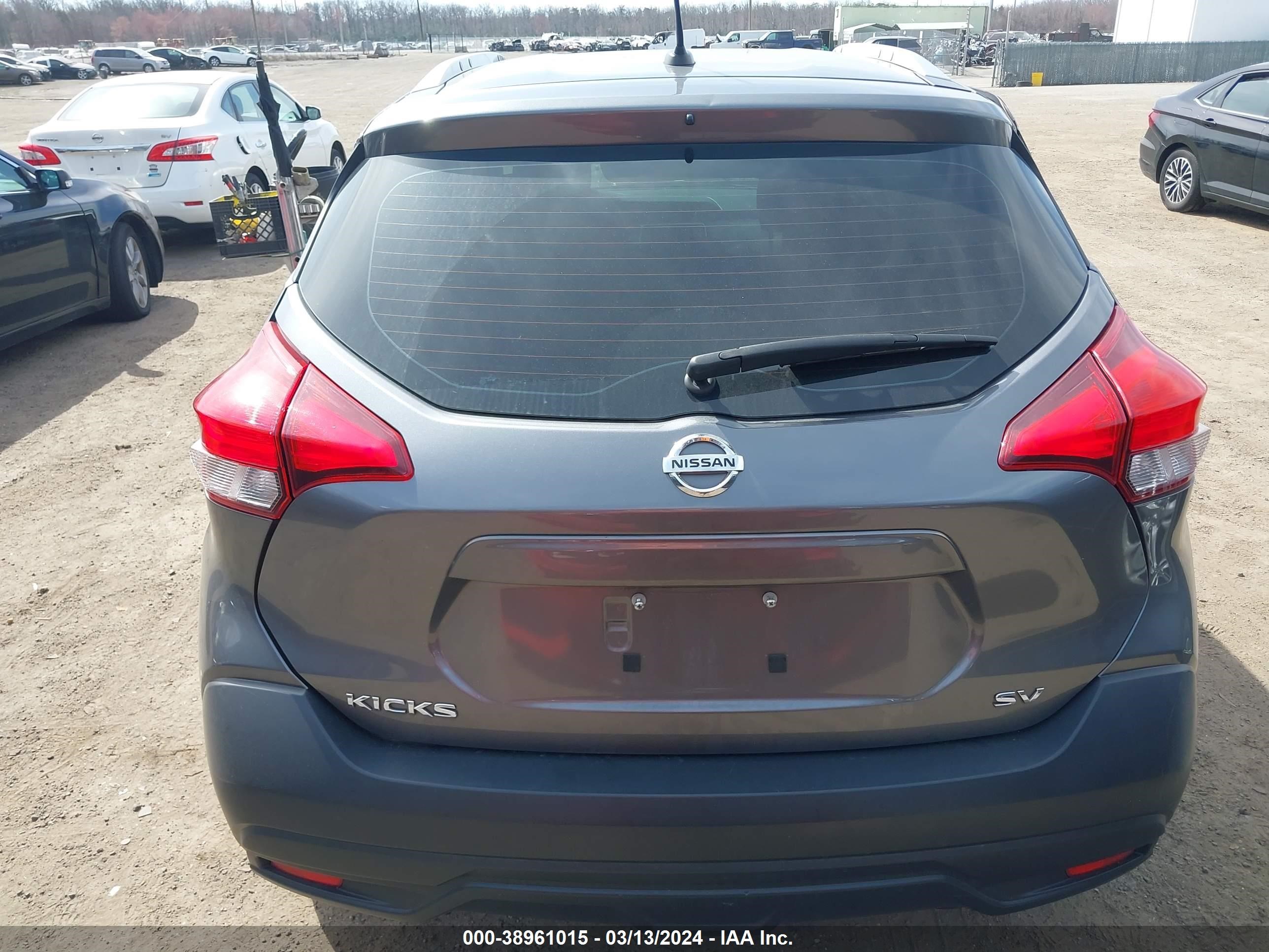 Photo 15 VIN: 3N1CP5CU6KL532883 - NISSAN KICKS 